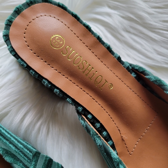 SuoshiQi Green Velveteen Mules - Picture 7 of 10